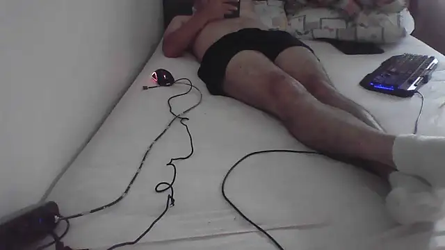 HotwifeAvcisiOlgunAdam webcam