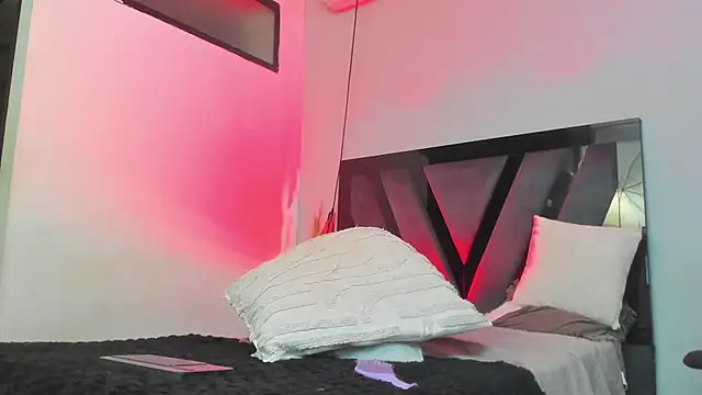 antonella_zapata webcam