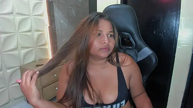 amaya_riveraa