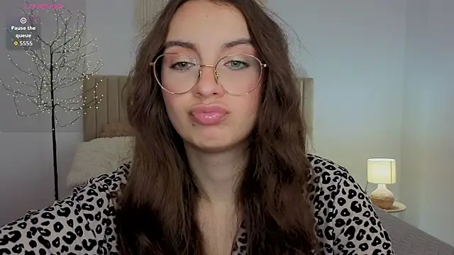 Real_cutie1 webcam