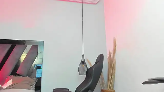 antonella_zapata webcam