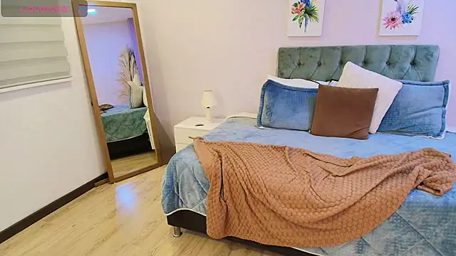 Emma_Brown_0 webcam