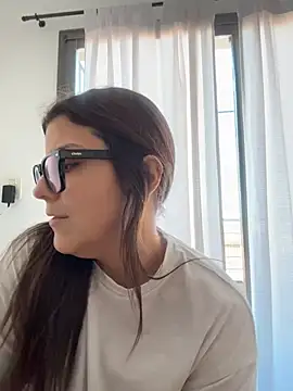 lilylovelesss webcam