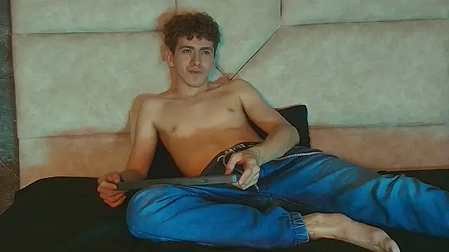 Tyler_Mcrey webcam