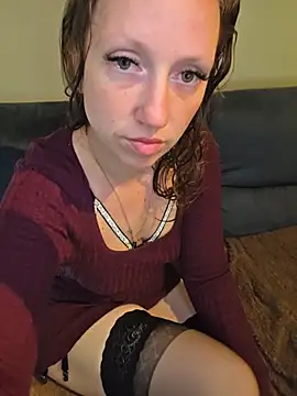 SweetGermanAlina live cam on StripChat