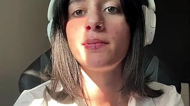 NakishaPreedom live cam on StripChat