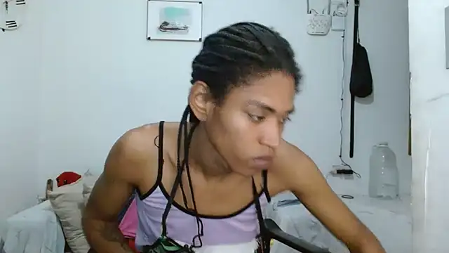 angelamarie1 live cam on StripChat