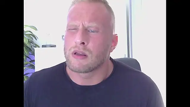 FitMarci live cam on StripChat