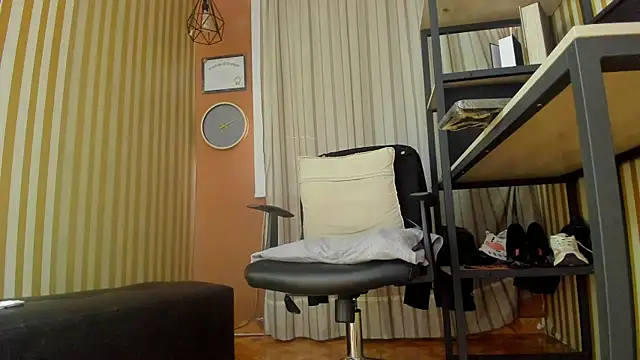 Scarlett_Barnes webcam