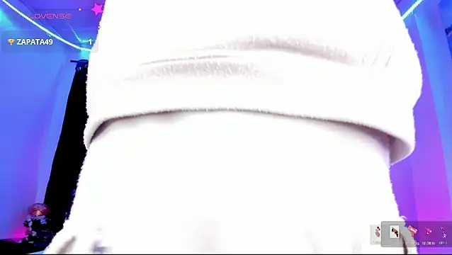 Ethan_Boyy live cam on StripChat