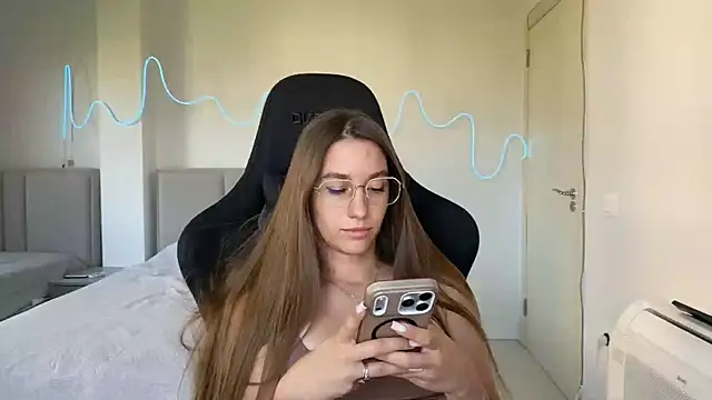 PrincesSsLilu live cam on StripChat