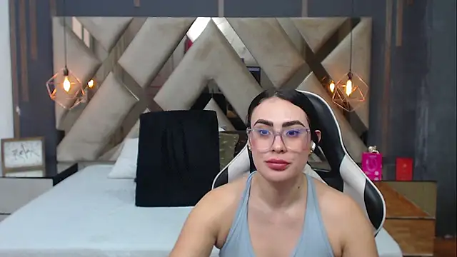 MartinaaFit live cam on StripChat