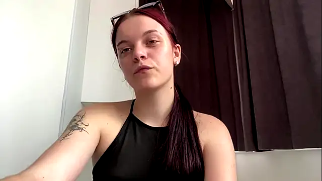 AudriaCriner live cam on StripChat
