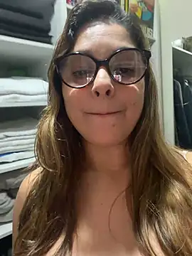 Mariiii_morena webcam