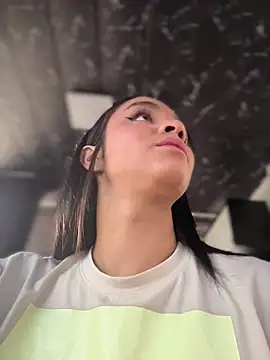 Isabella-Teen