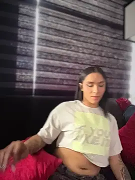 Isabella-Teen webcam