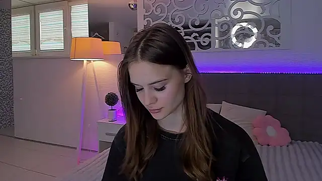 LuisaClover webcam