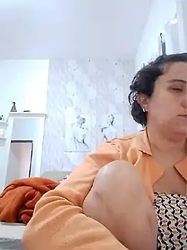 BIADELICIA1 live cam on StripChat