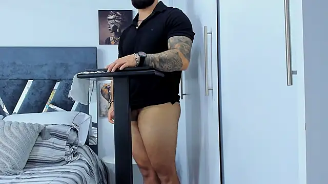 Zack_Froone webcam