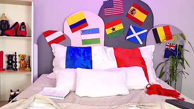 SophieGomez22 webcam