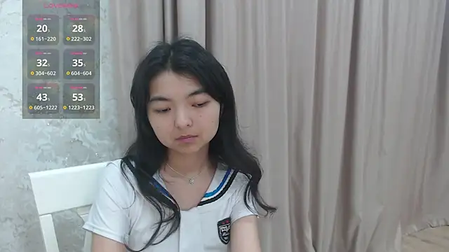 Shy_Kira webcam
