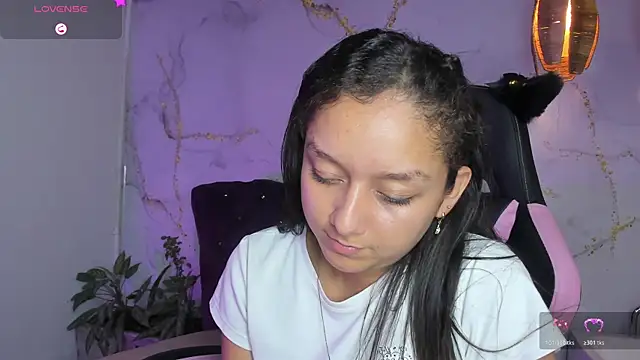 katy_sweet19 webcam