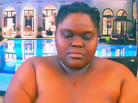 EbonyHotBuns webcam
