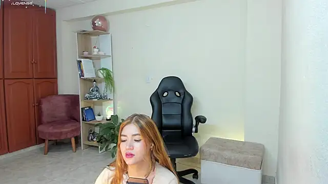 Nathalie_29 webcam