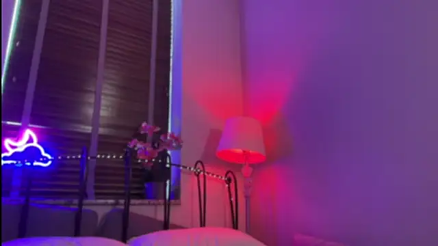 MistresssX webcam