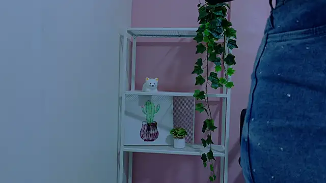 Annavic__ webcam