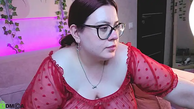 Valery_Grand webcam
