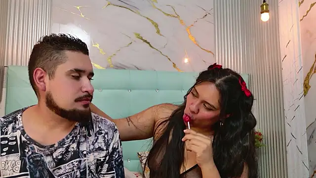 SasshaSpicy webcam