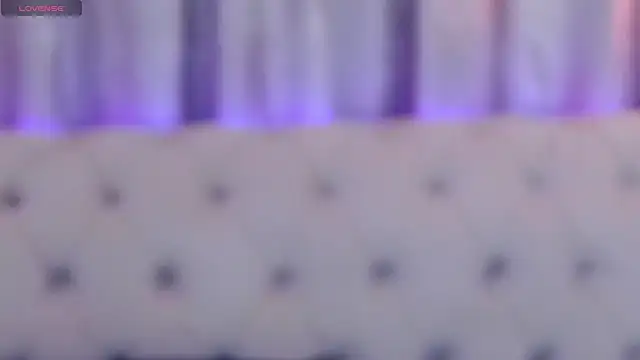 NataliePierce webcam