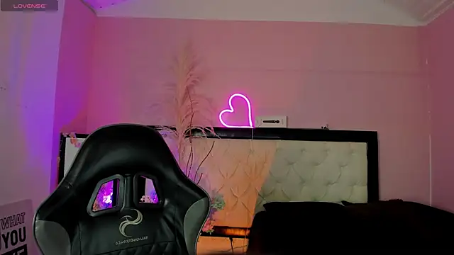 Julieth_Caandy webcam