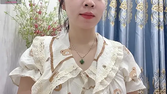 Ryo-Jisoo webcam