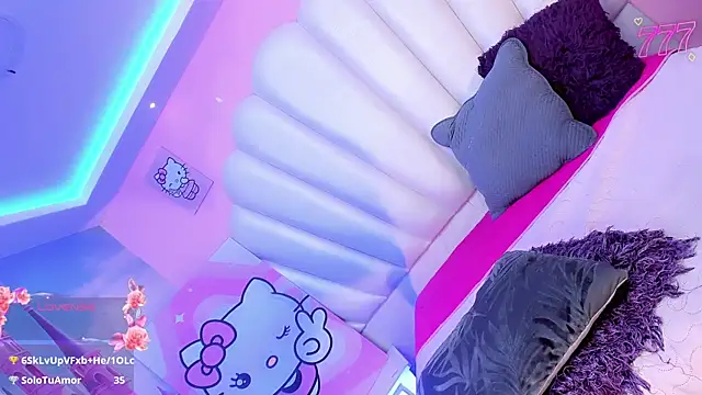 Mimi_RubyJane webcam