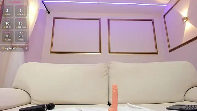 MiaLiore_ webcam