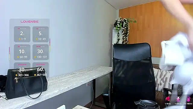 Victoria_Pivet webcam