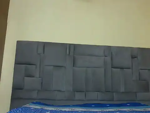 Cuteebony16 webcam