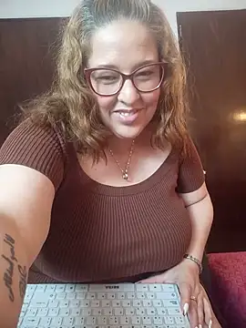 Kataleyamilf69_ webcam