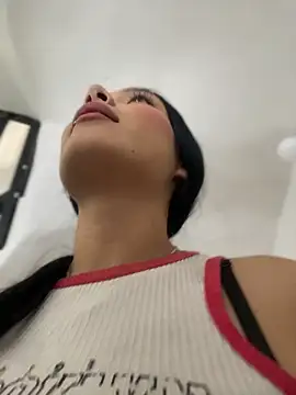 NICKY-30 webcam