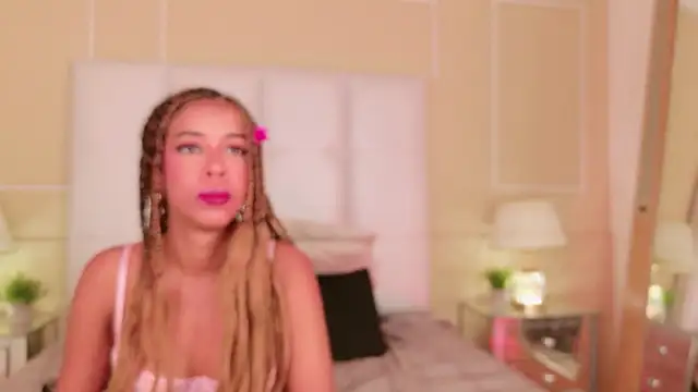 Kimmiie_ webcam