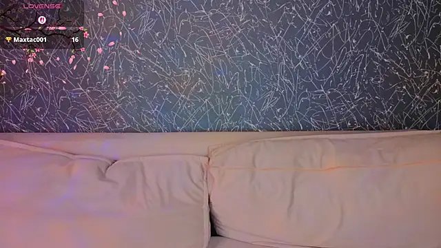 _Kiki_angelll_ webcam
