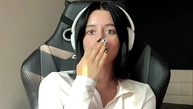 NakishaPreedom webcam