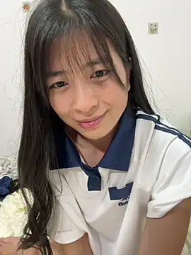 yiyiya520 webcam