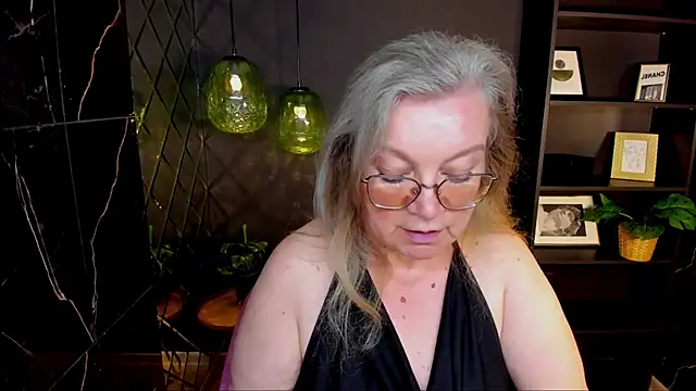 NataliMellow webcam