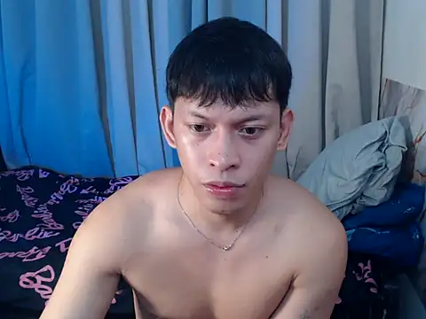 pinkcock_froi2305 webcam