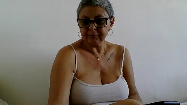 roseblak42 webcam