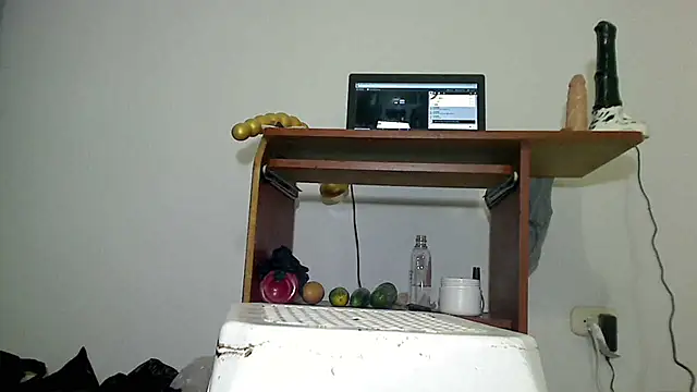 SensualGata13 webcam