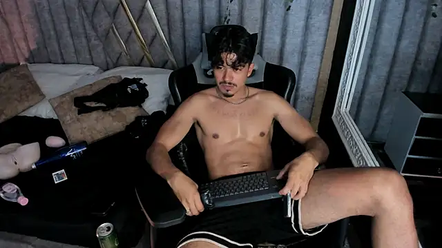 NicolaiKarav webcam